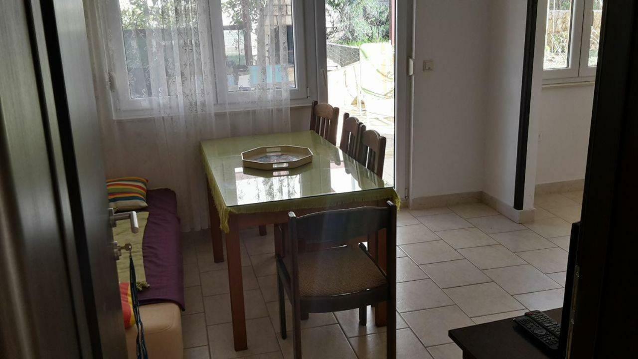 Apartments Luki Трогір Екстер'єр фото