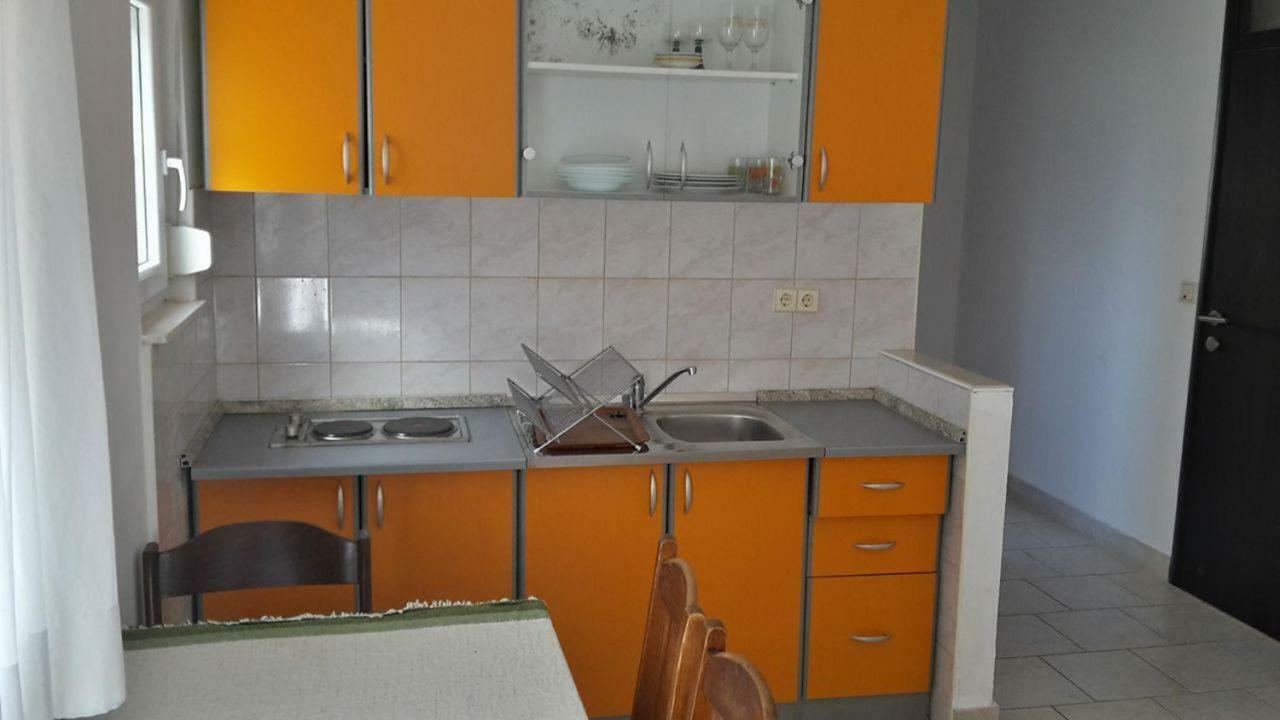 Apartments Luki Трогір Екстер'єр фото