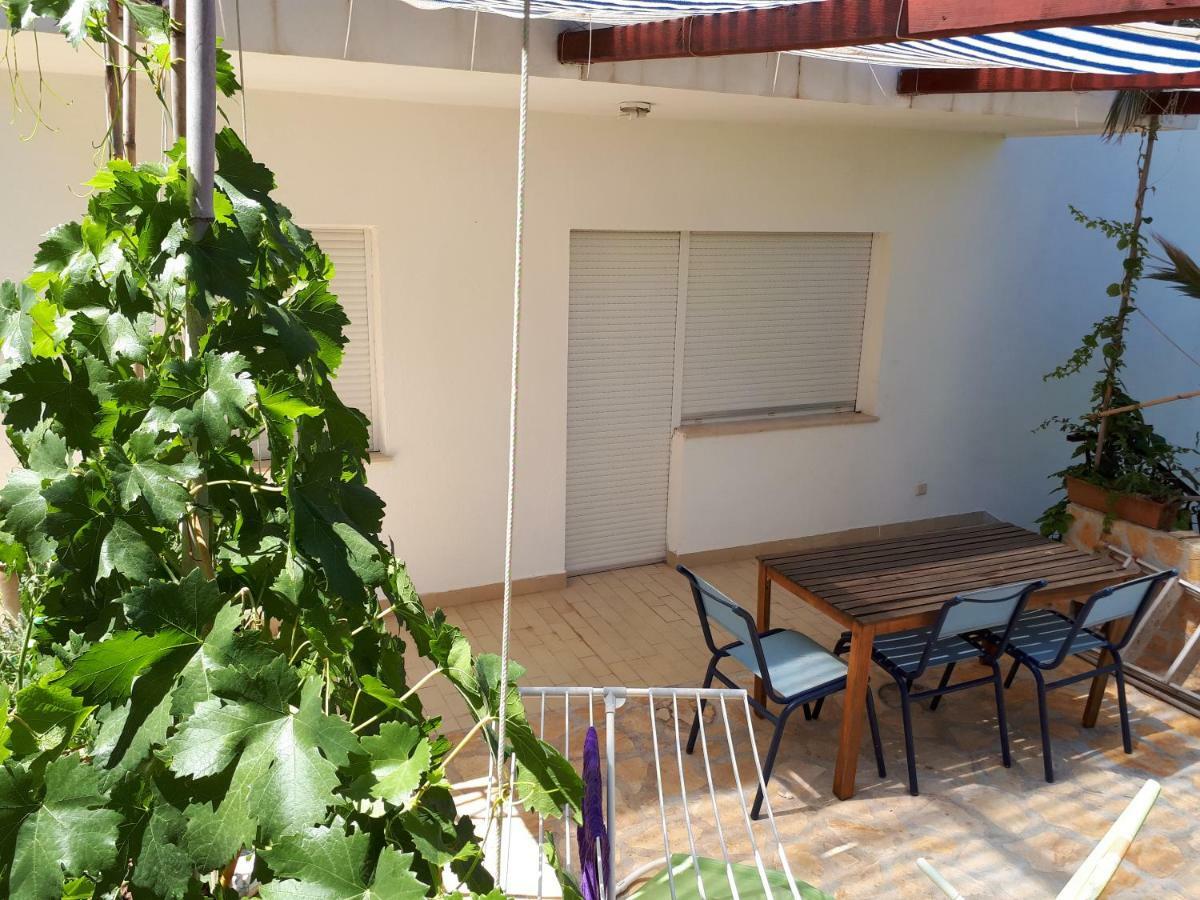 Apartments Luki Трогір Екстер'єр фото