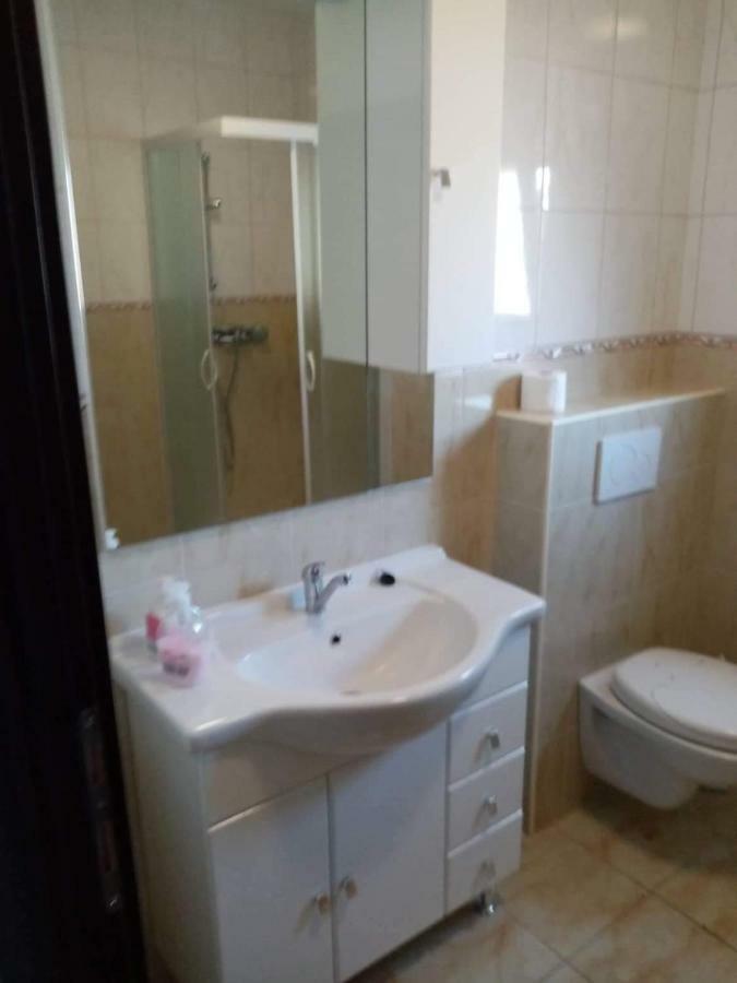 Apartments Luki Трогір Екстер'єр фото